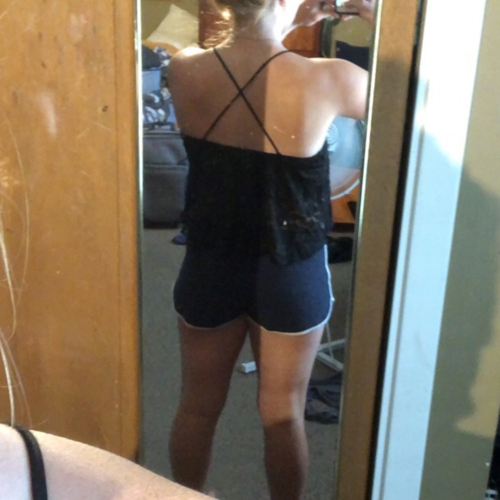Tank top - Picture 3 of 3